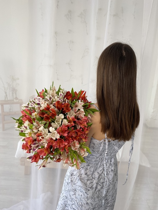 альтернатива розам на 14 февраля